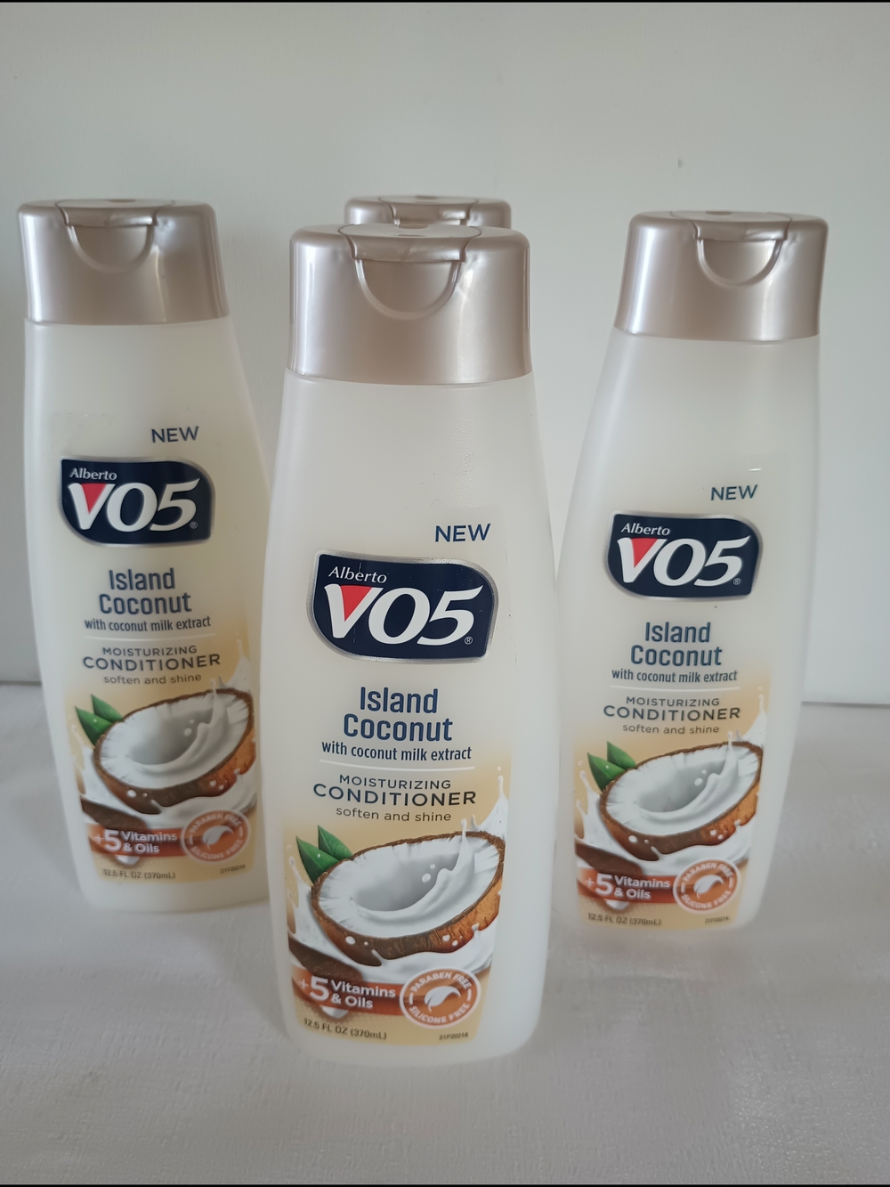 Alberto Vo5 Island Coconut Moisturizing Conditioner Set Of 4